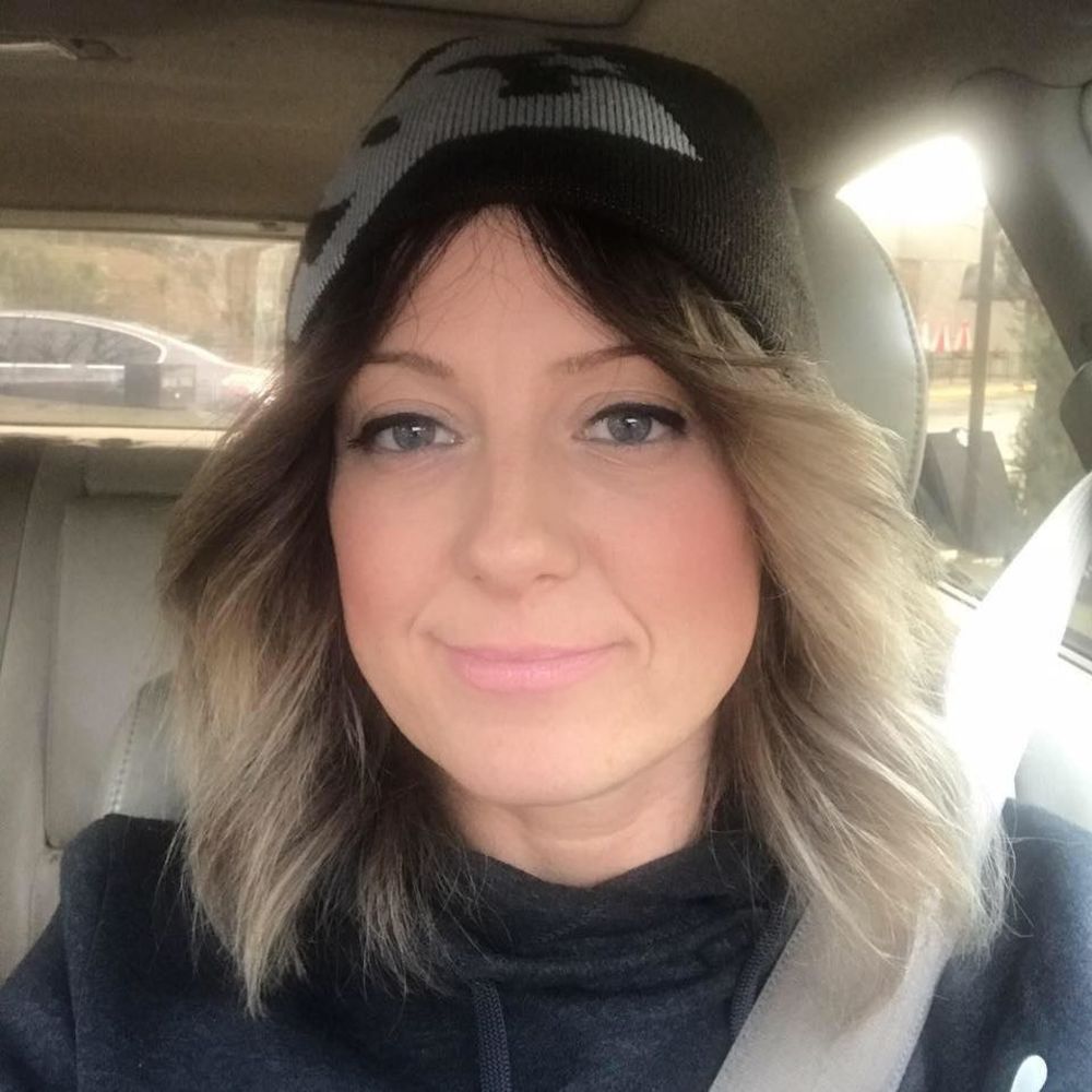 Meet your Posher, Evie